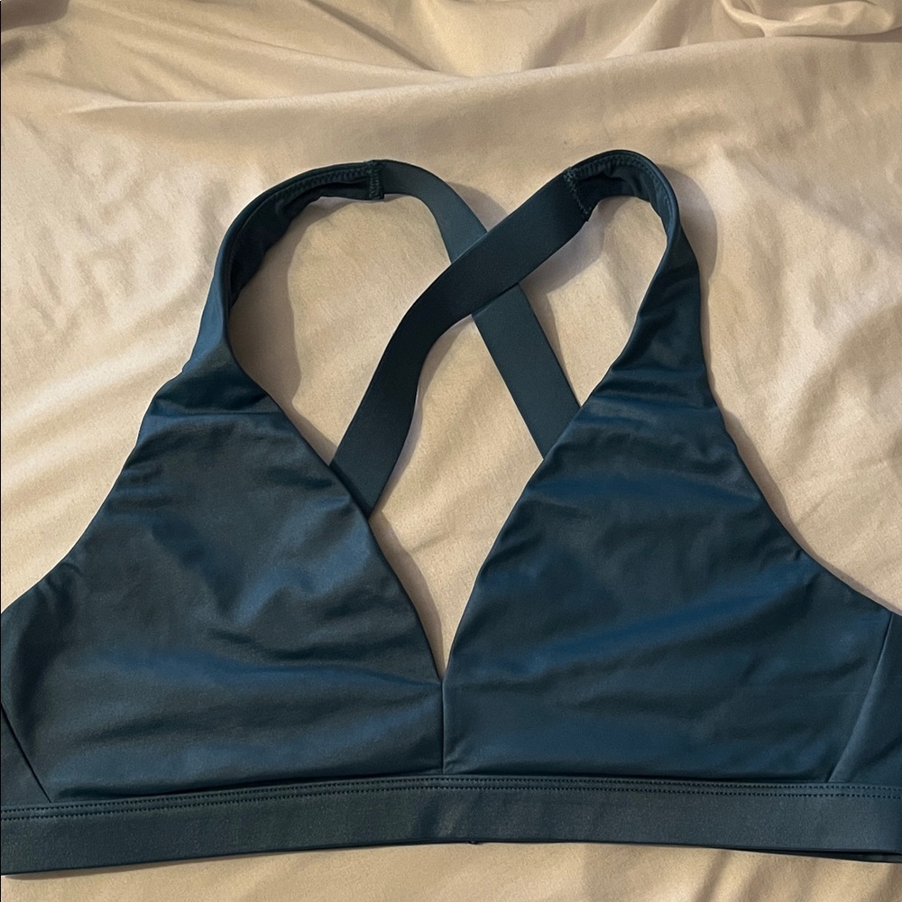 Victoria’s Secret Sport bra blue size large
